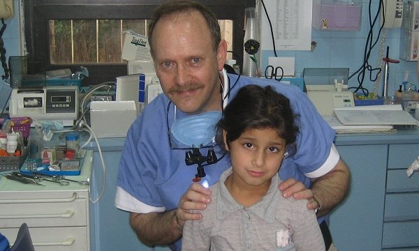 Dr. Dubowsky Volunteers at DVI dental clinic